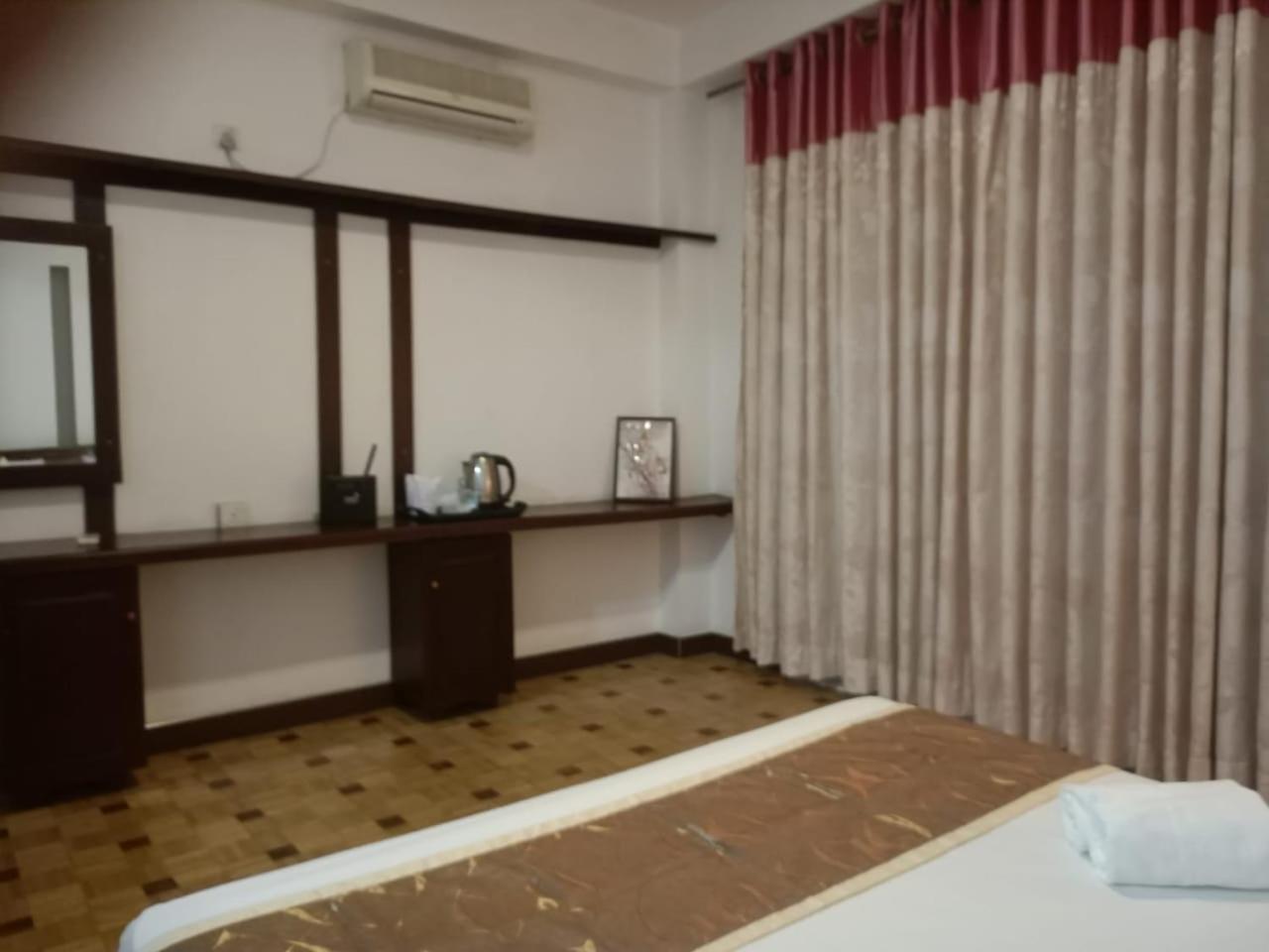 Tenshin Residance. Kandy Exterior photo